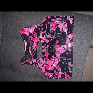 RARE Victoria’s Secret VSX cut out sports bra